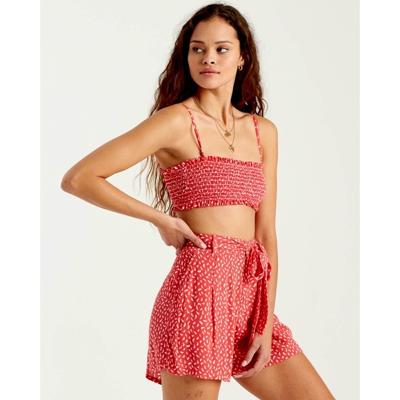 🌺 Billabong Flowy Come at Me 2 Shorts with Belt - Picture 4 of 6